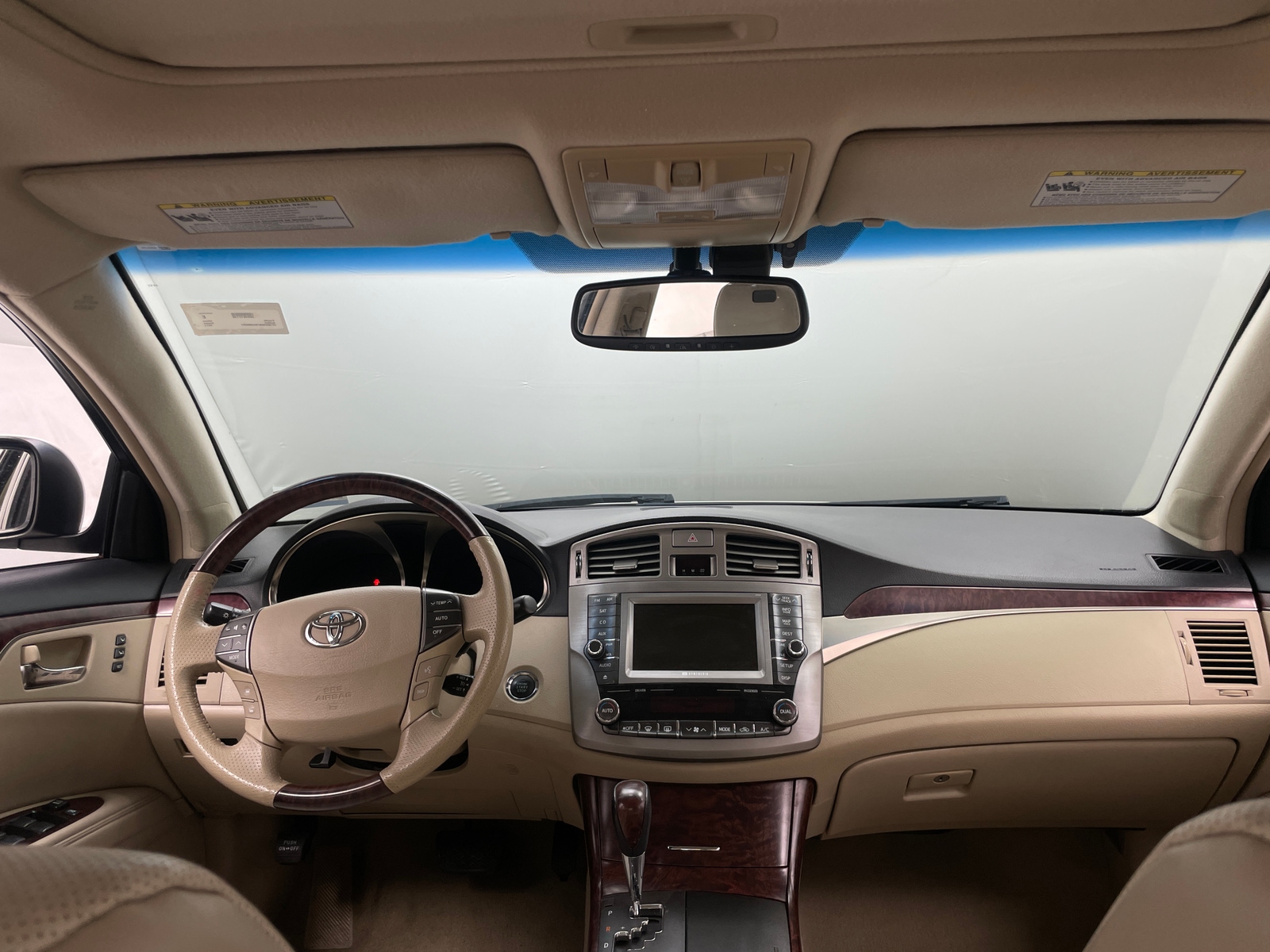 Thumbnail: 2011 Toyota Avalon - 2