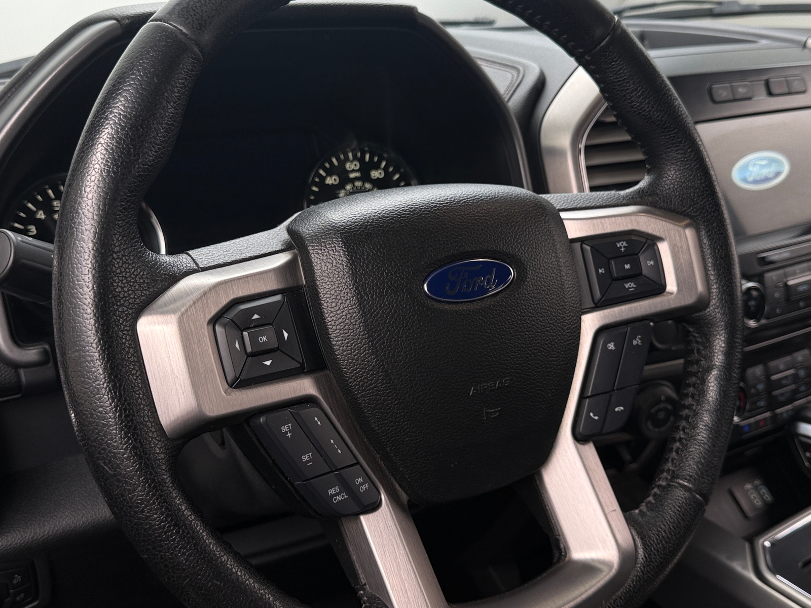 Thumbnail: 2016 Ford Econoline - 4