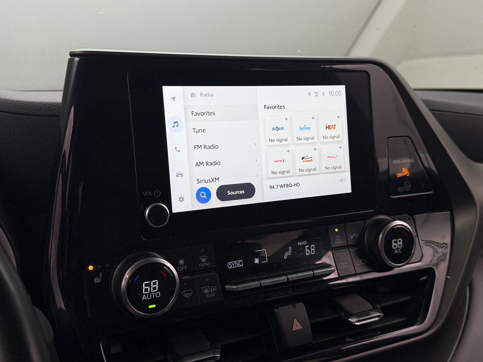 Thumbnail: 2023 Toyota Highlander - 3