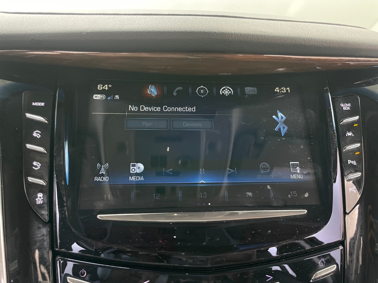 Thumbnail: 2018 Cadillac Escalade - 3