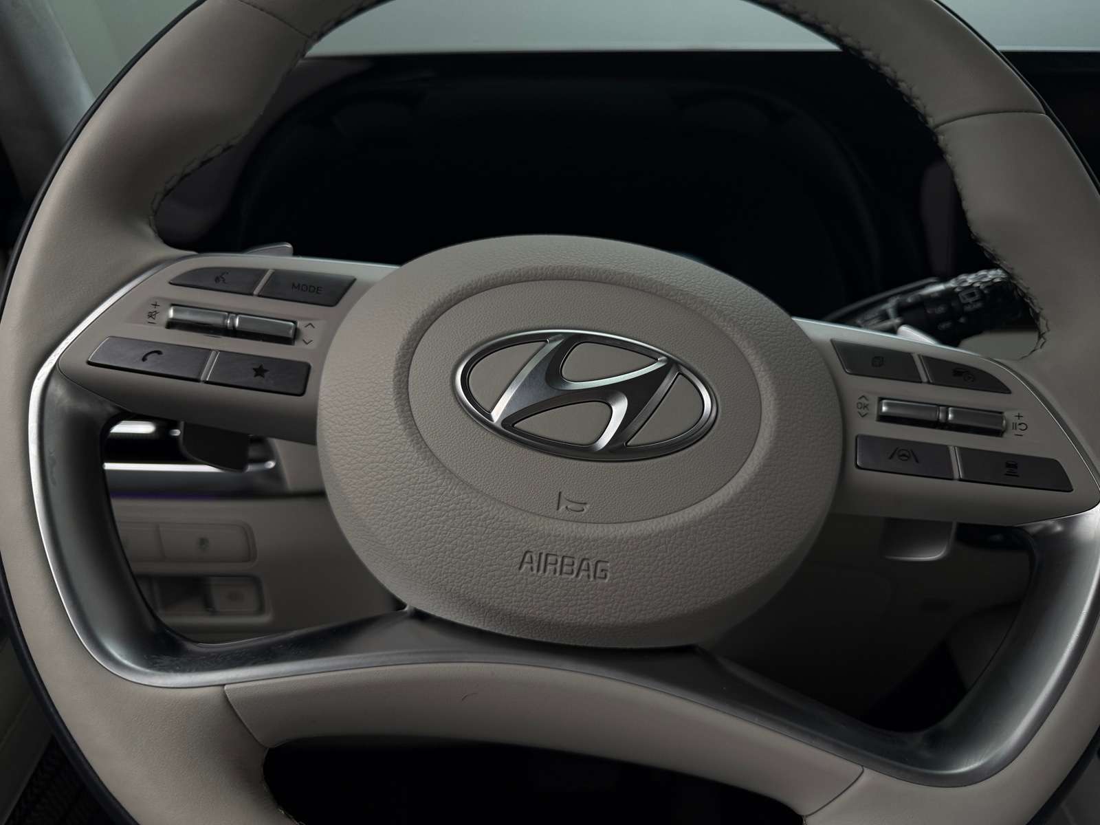 Thumbnail: 2023 Hyundai Palisade - 4