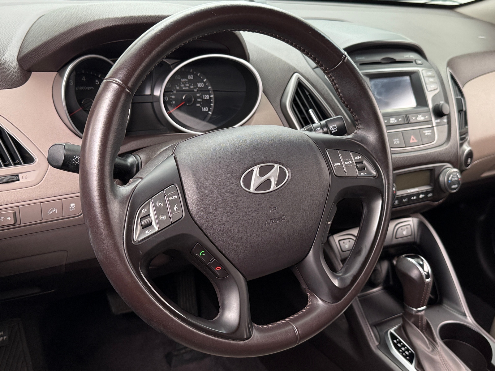 Thumbnail: 2015 Hyundai Tucson - 4