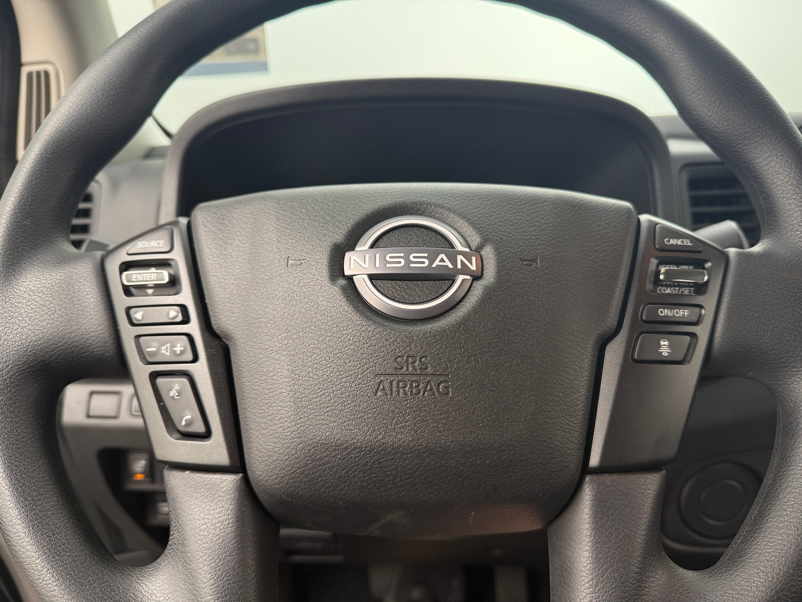 Thumbnail: 2024 Nissan Frontier - 5