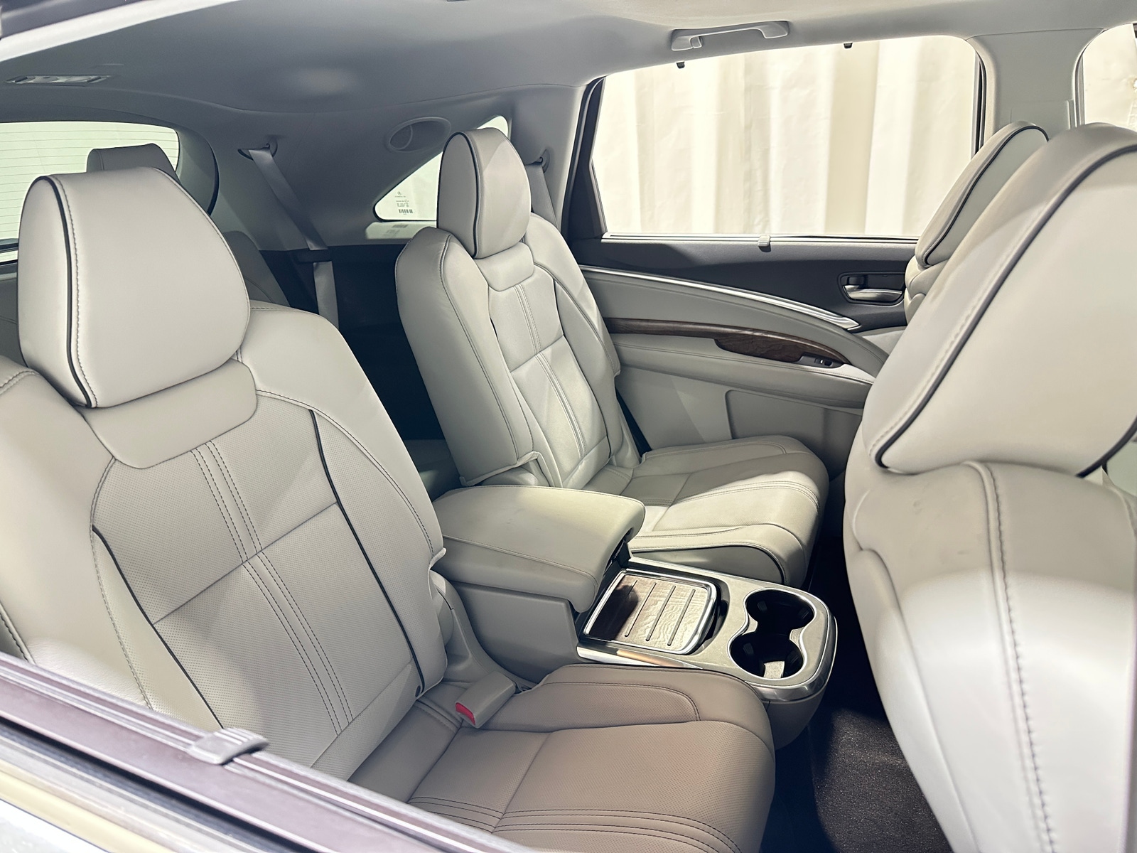 Thumbnail: 2019 Acura MDX - 5