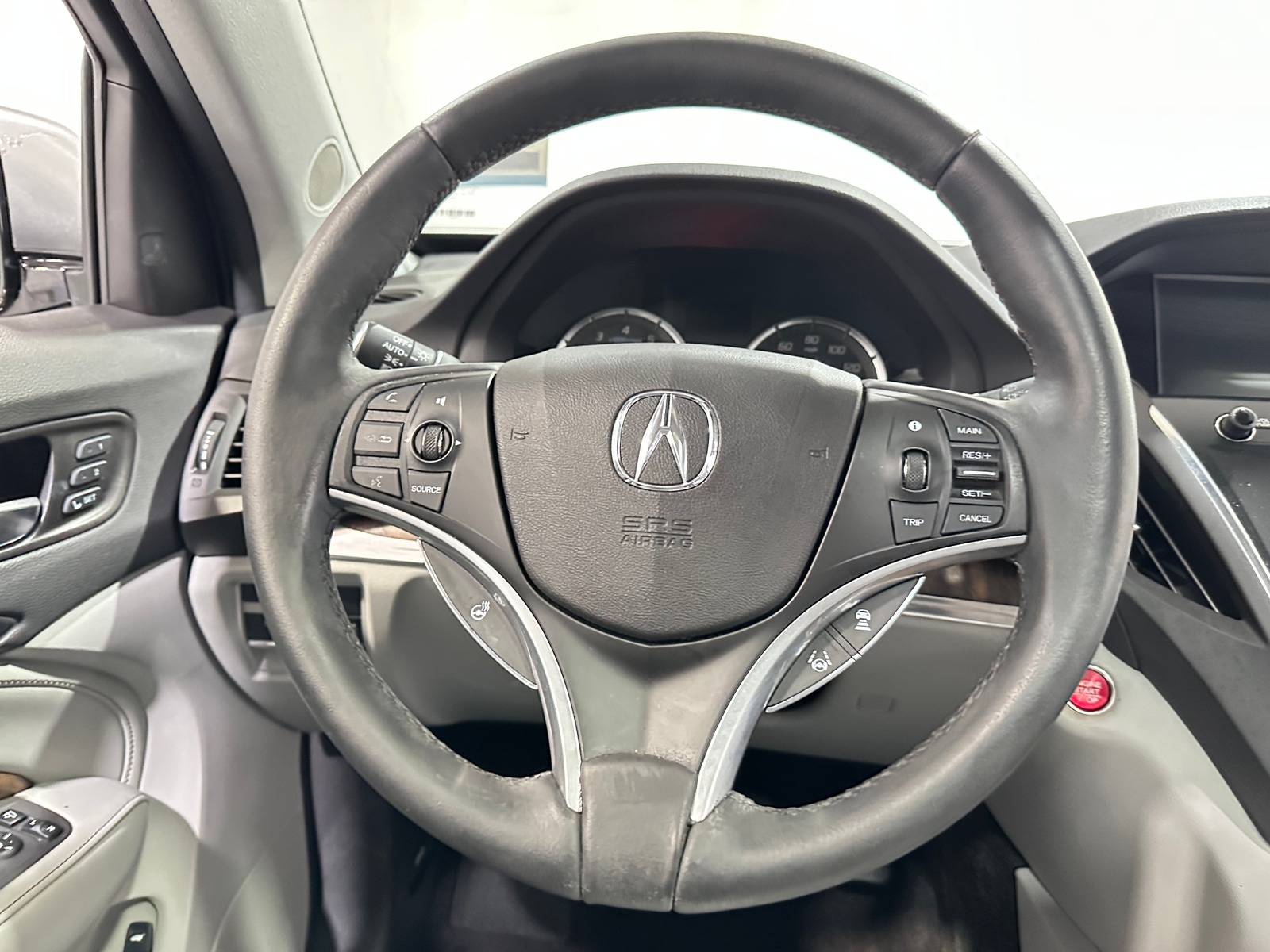 Thumbnail: 2019 Acura MDX - 4