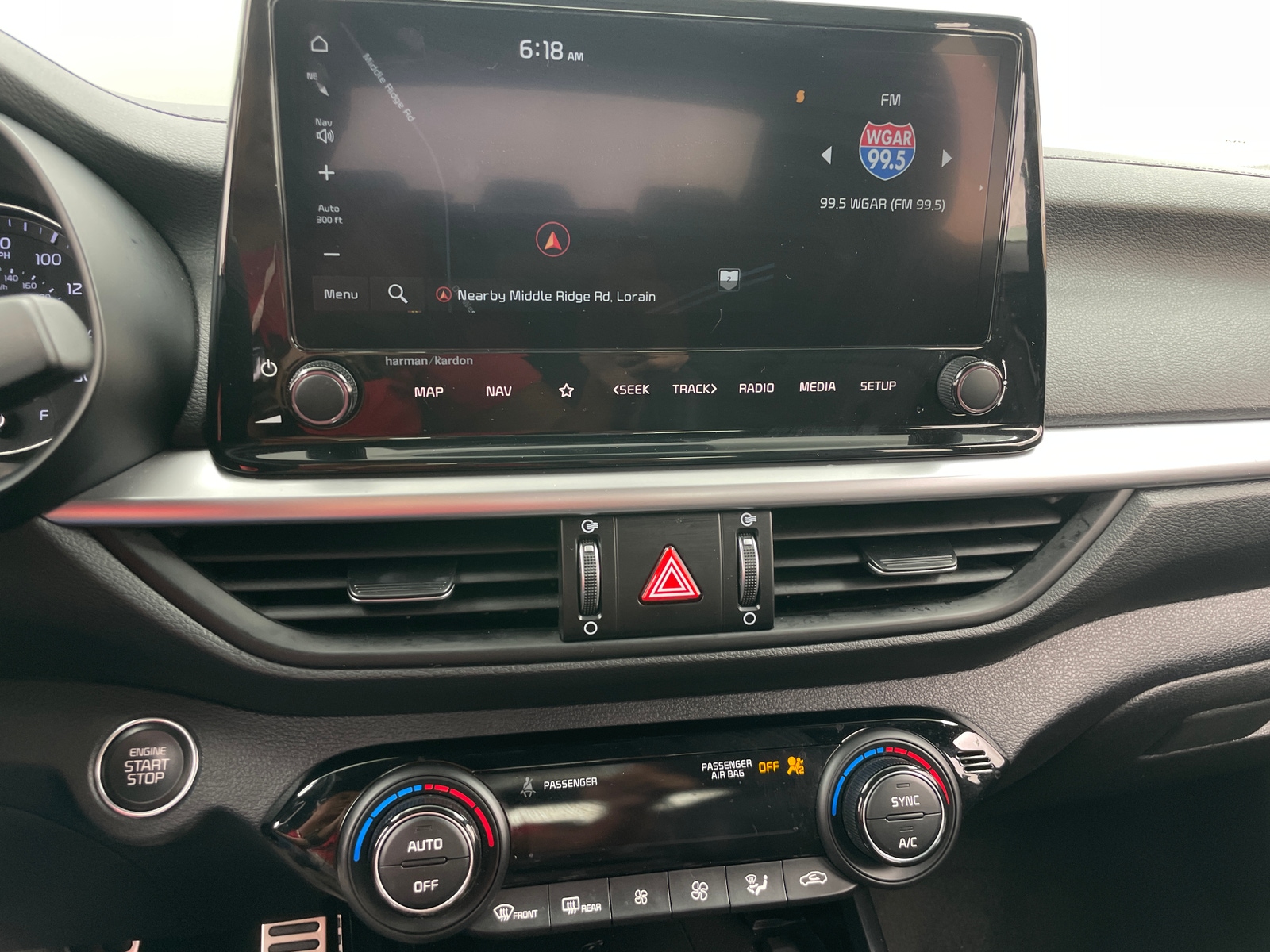 Thumbnail: 2024 Kia Forte - 3