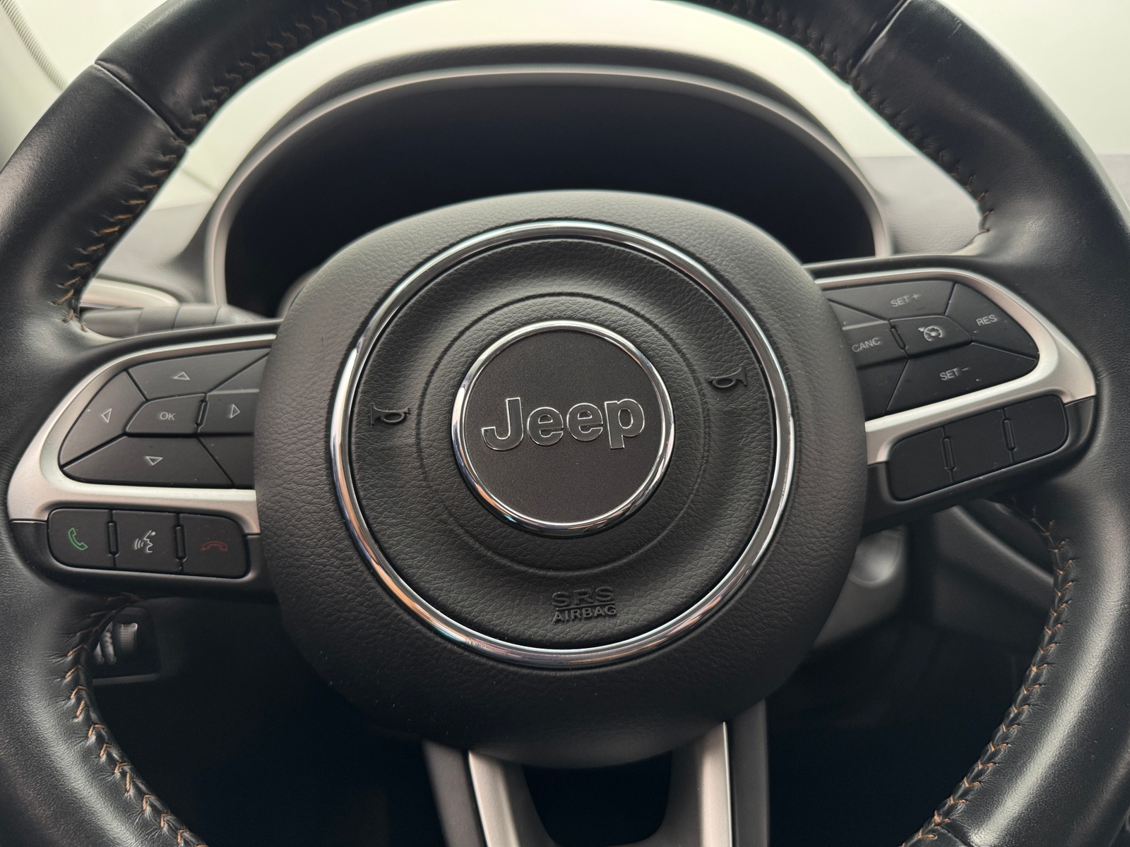Thumbnail: 2018 Jeep Compass - 4