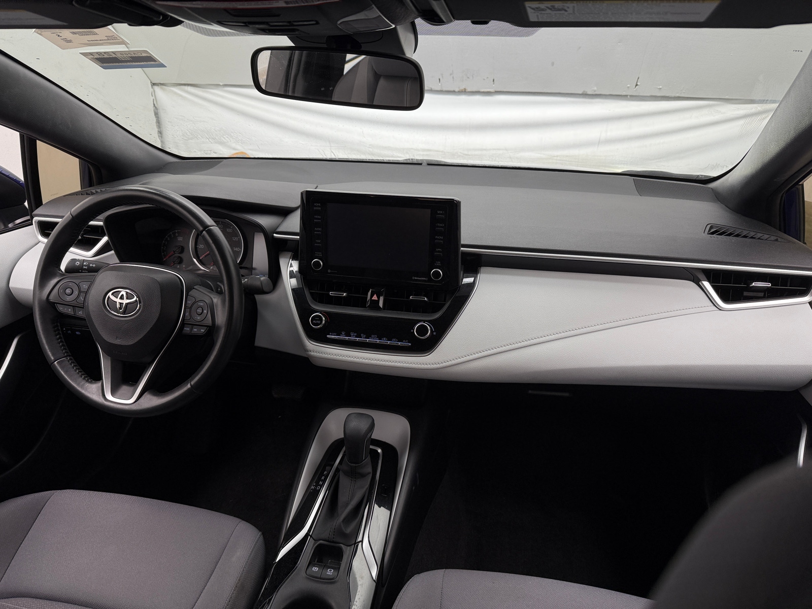 Thumbnail: 2022 Toyota Corolla - 3