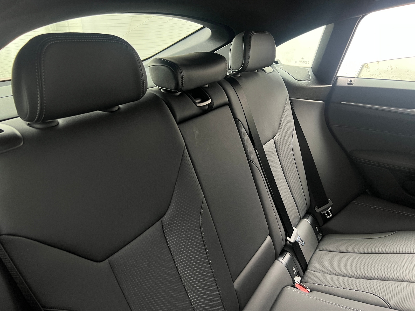 Thumbnail: 2024 BMW 4 Series - 4
