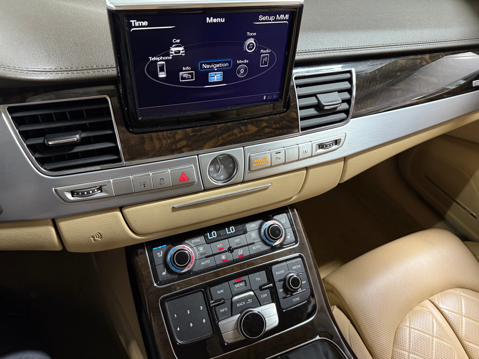 Thumbnail: 2015 Audi S8 - 3