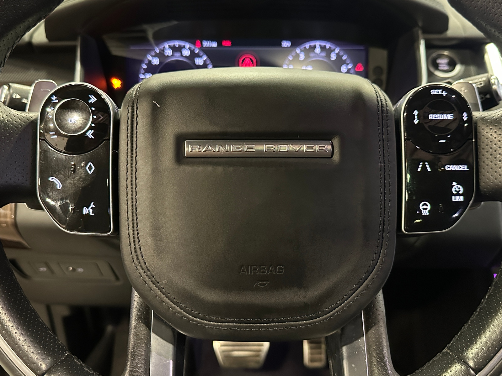 Thumbnail: 2019 Land Rover Range Rover Sport - 4