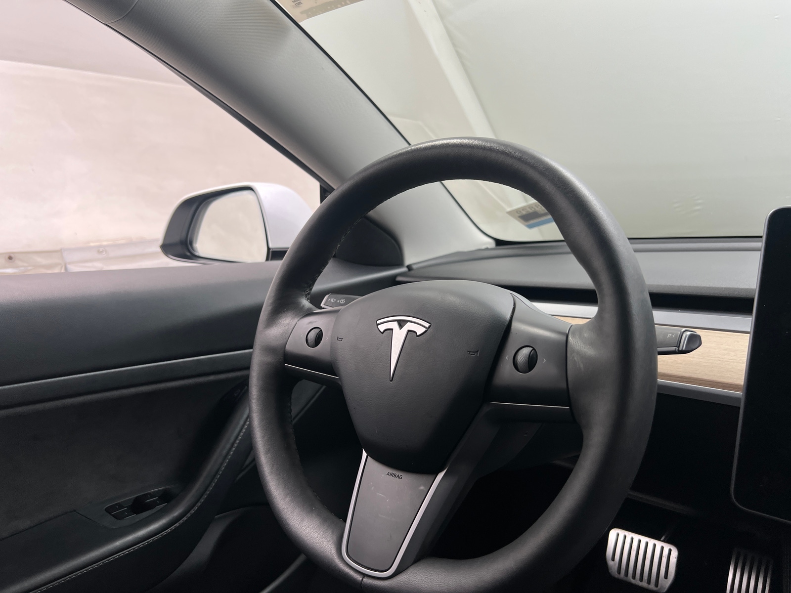 Thumbnail: 2021 Tesla Model 3 - 4