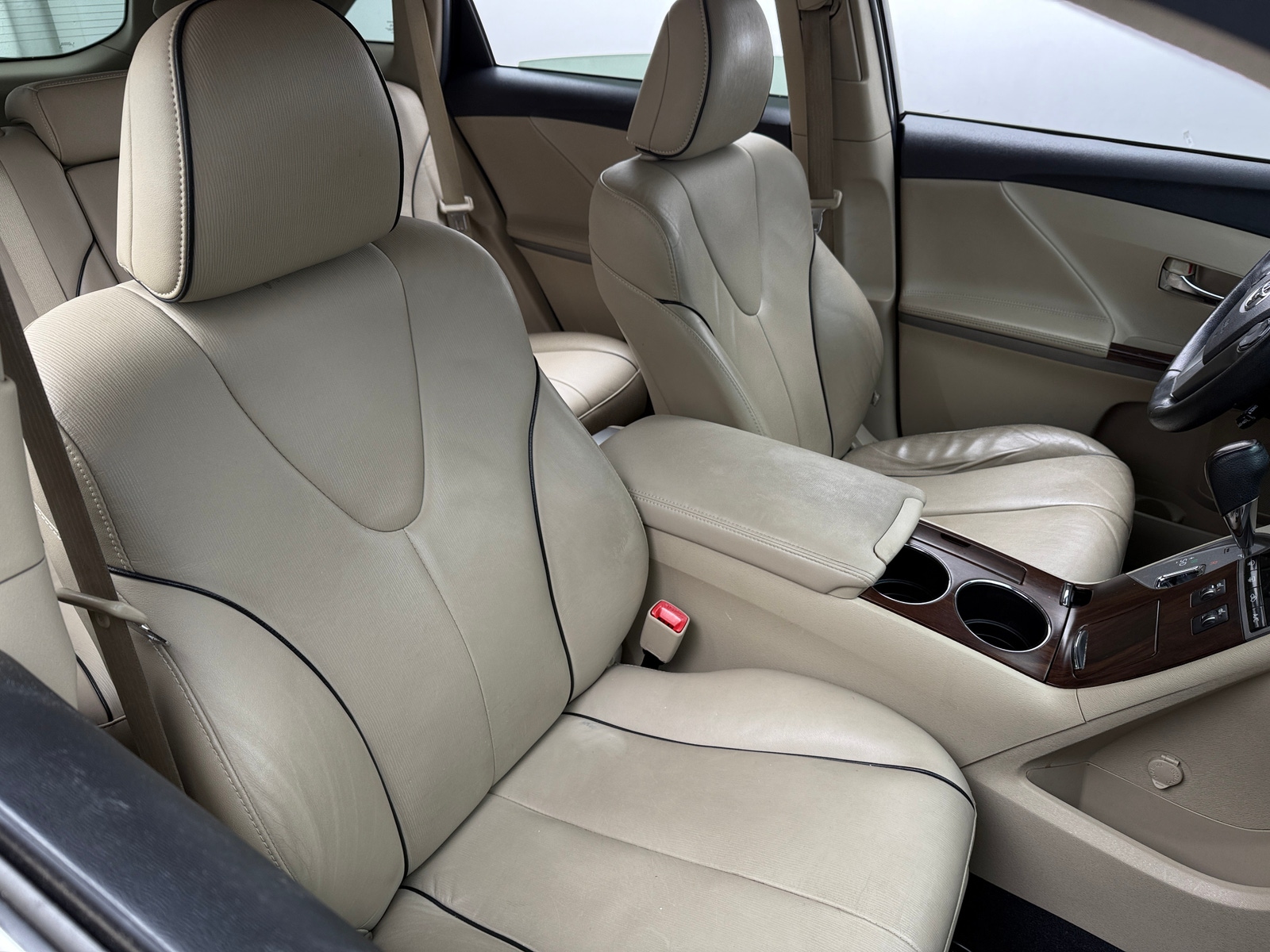 Thumbnail: 2014 Toyota Venza - 2