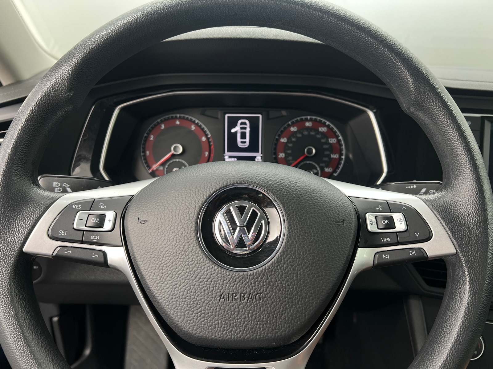 Thumbnail: 2019 Volkswagen Jetta - 5