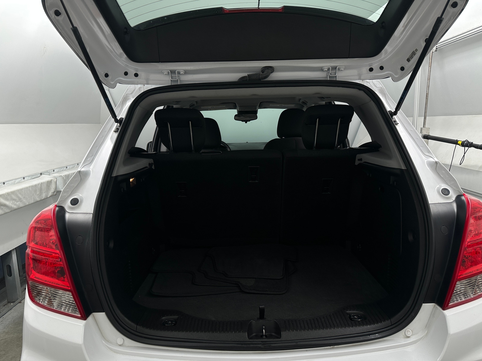 Thumbnail: 2019 Chevrolet Trax - 7