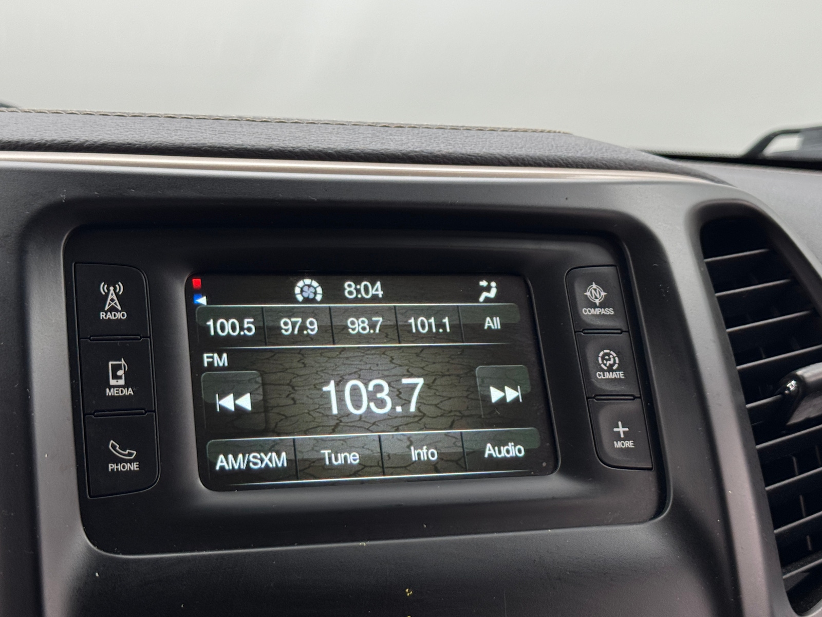 Thumbnail: 2017 Jeep Cherokee - 4
