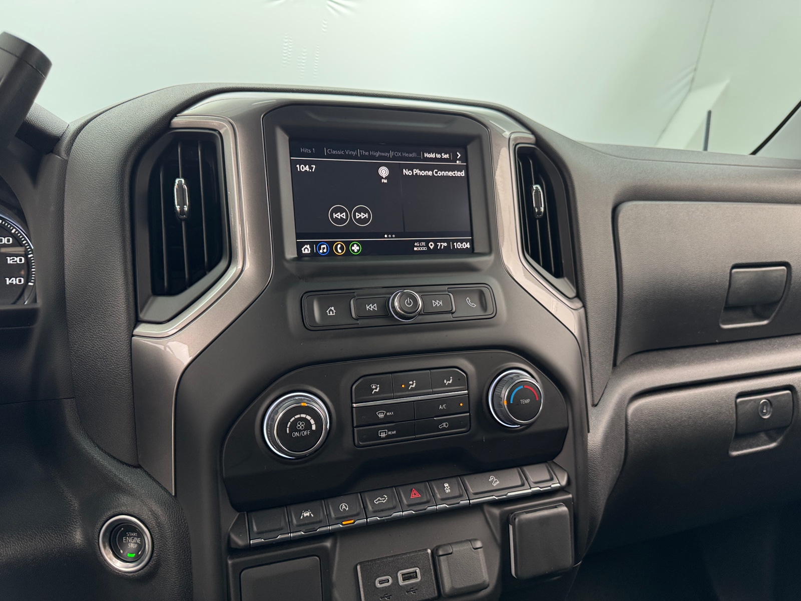 Thumbnail: 2025 Chevrolet Silverado 1500 - 4