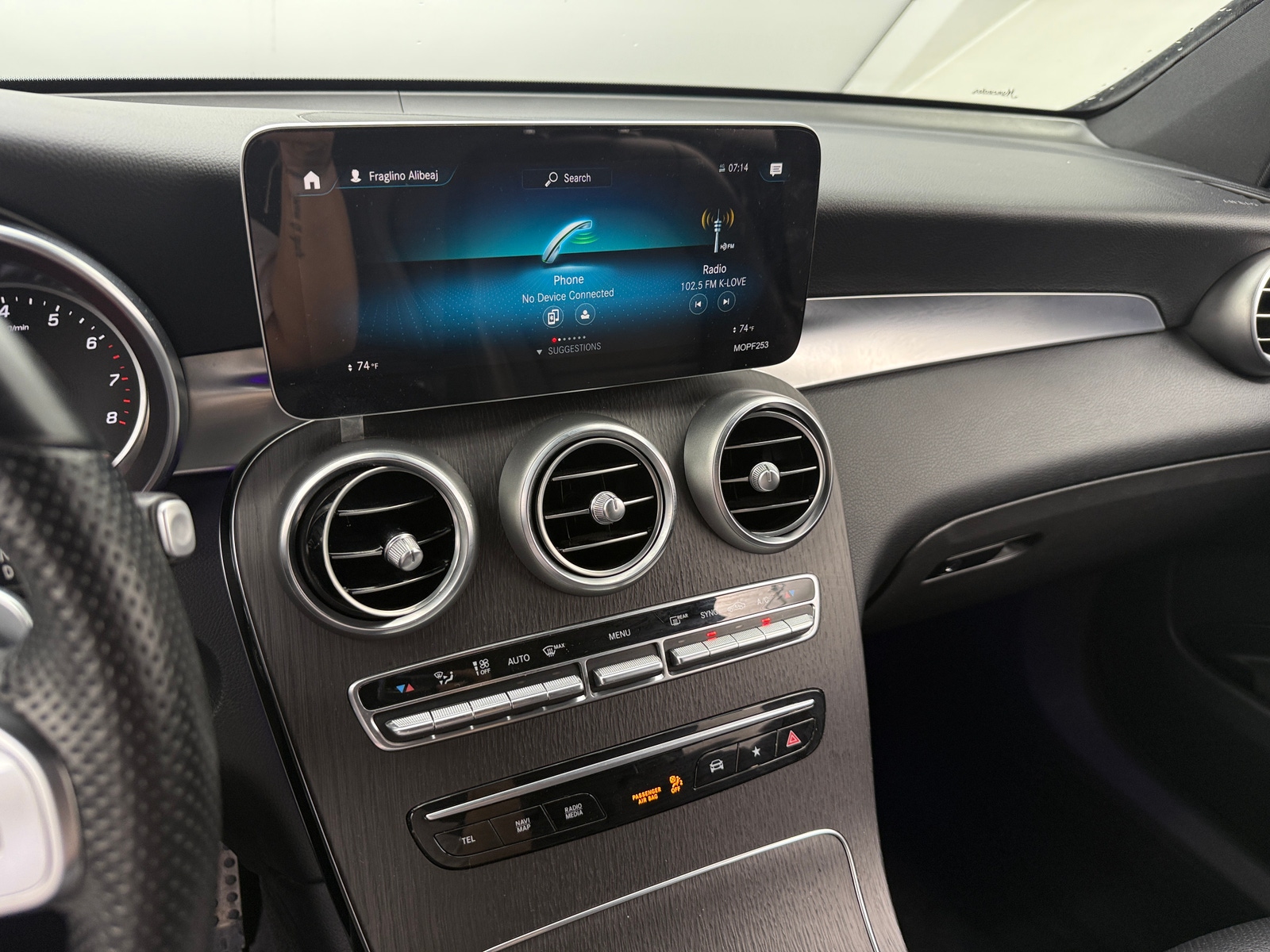 Thumbnail: 2022 Mercedes-Benz GLC - 3