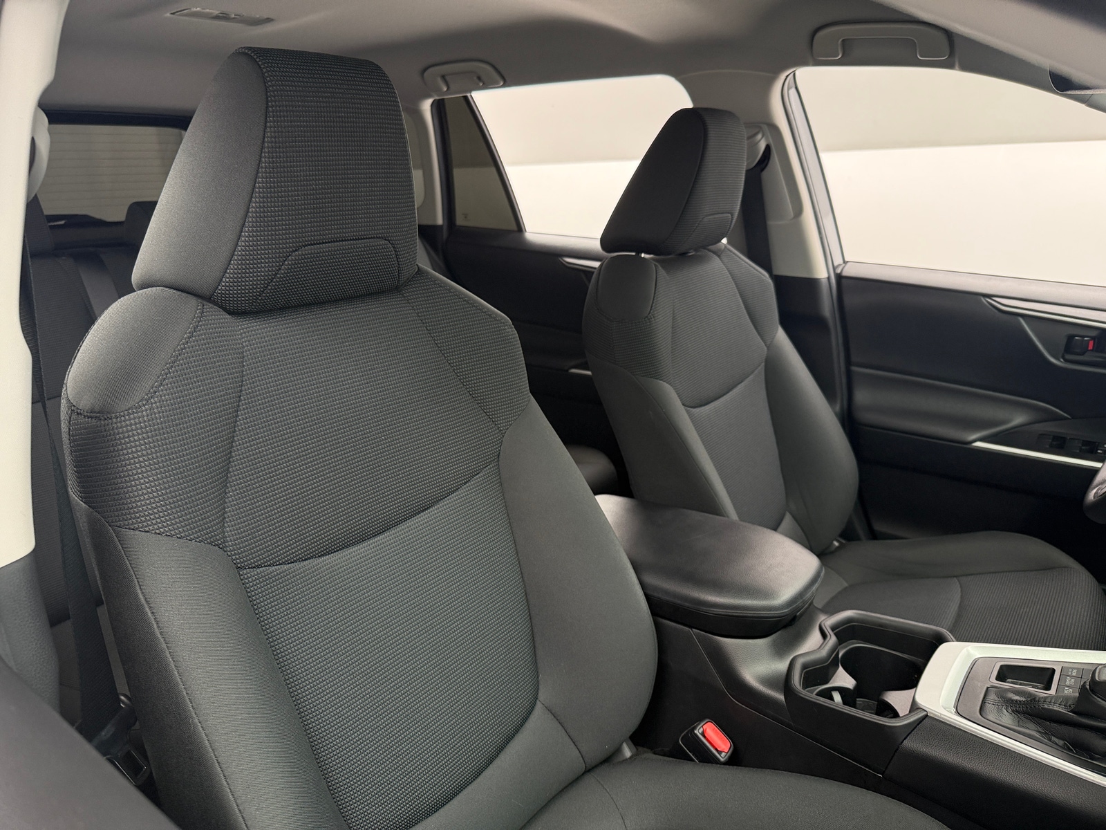 Thumbnail: 2021 Toyota RAV4 - 2