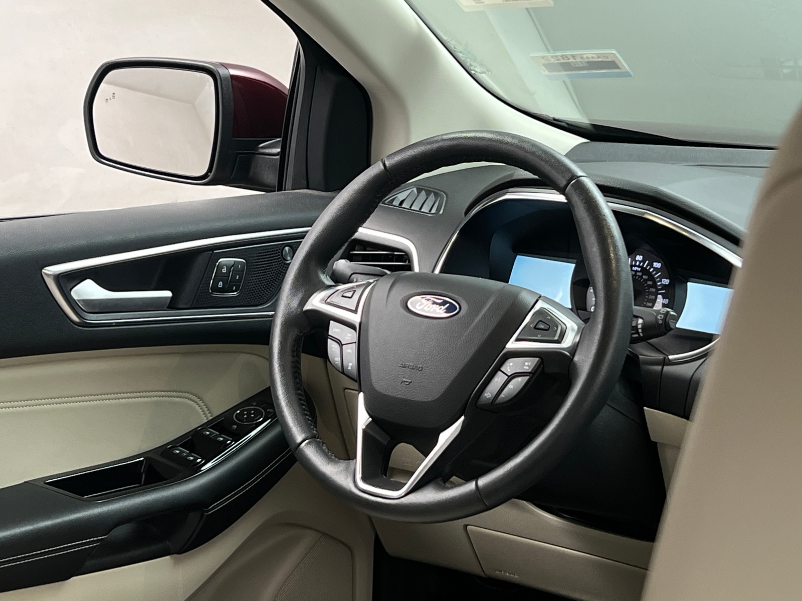 Thumbnail: 2020 Ford Edge - 4