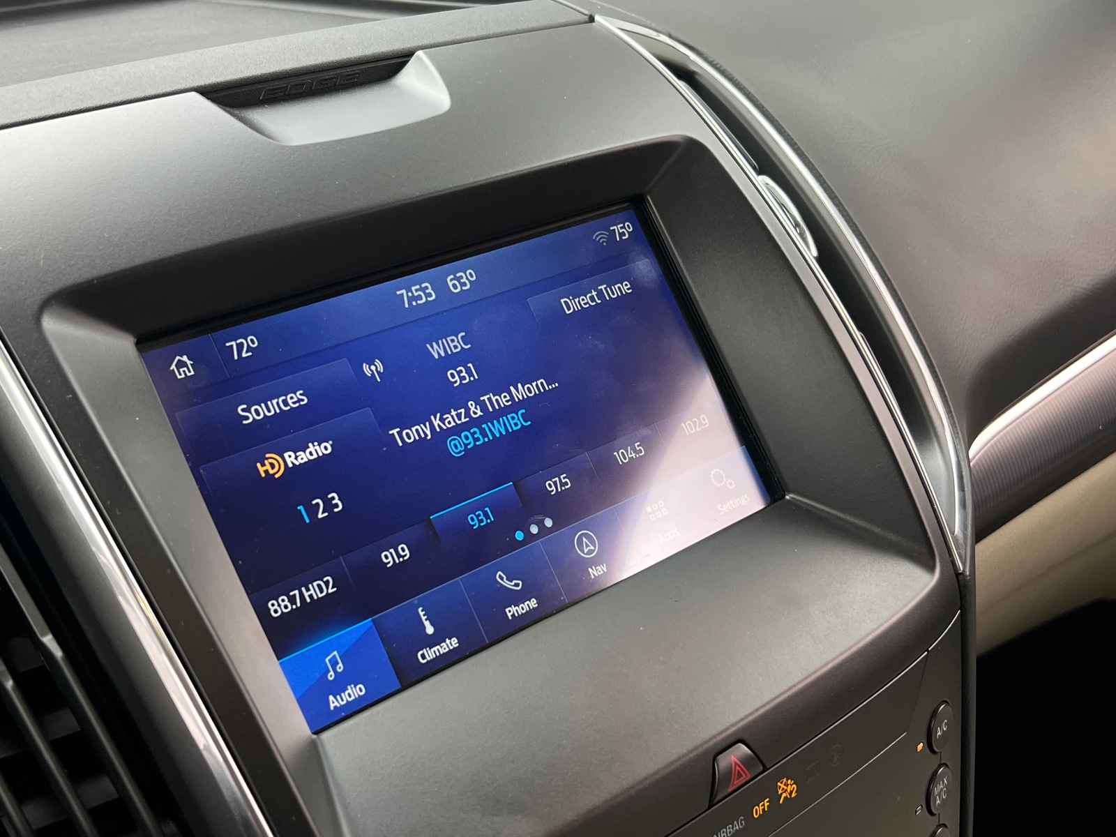 Thumbnail: 2020 Ford Edge - 3