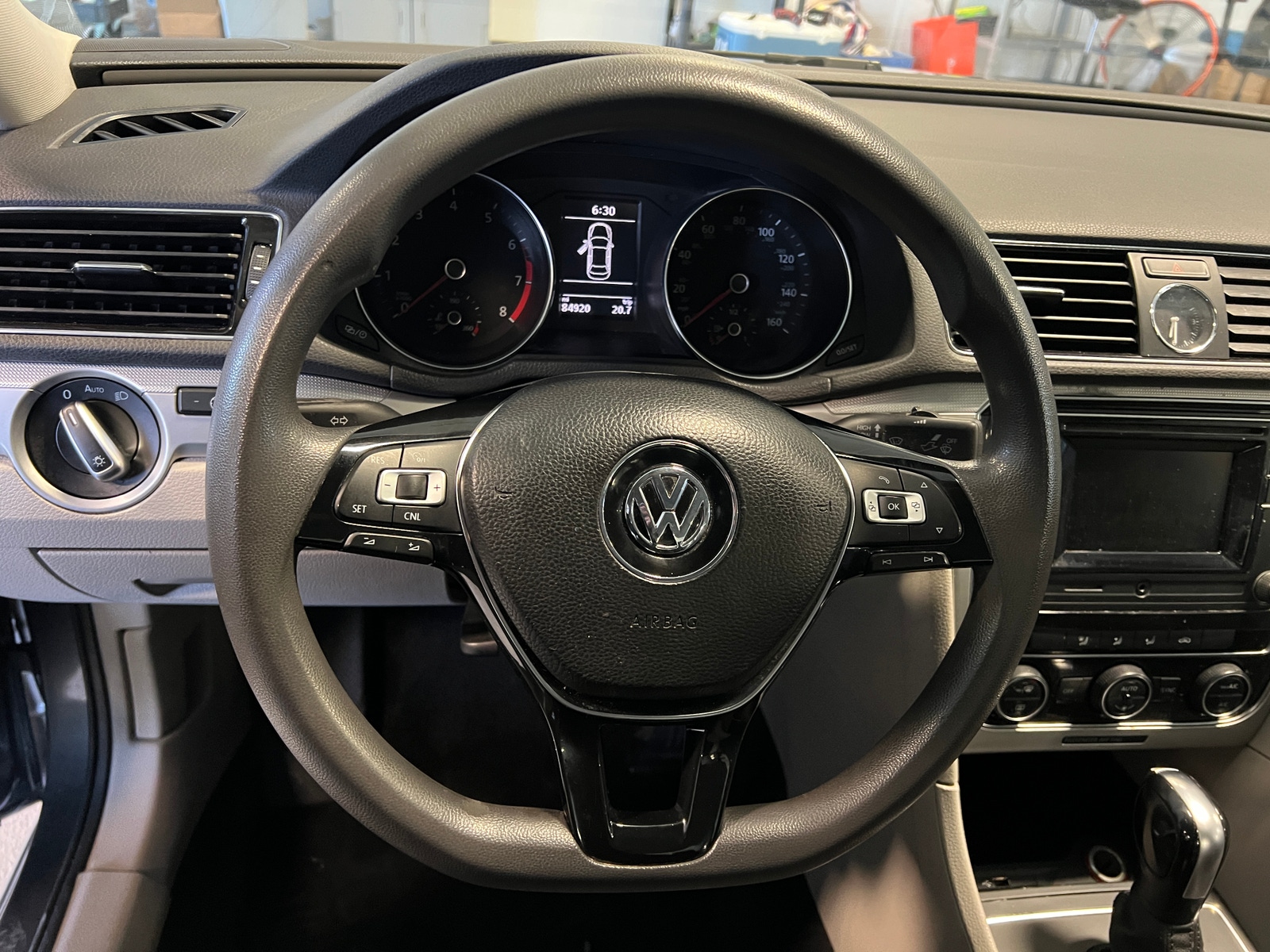 Thumbnail: 2016 Volkswagen Passat - 5