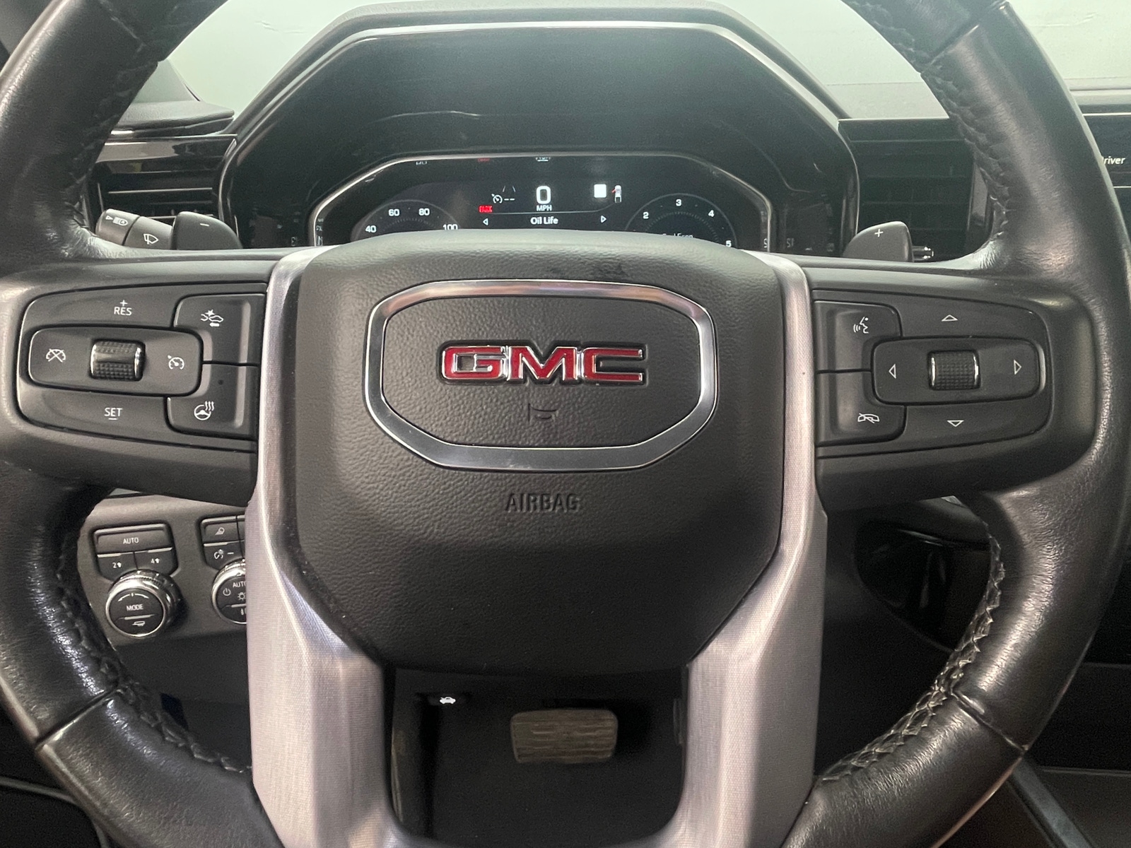 Thumbnail: 2023 GMC Sierra 1500 - 4