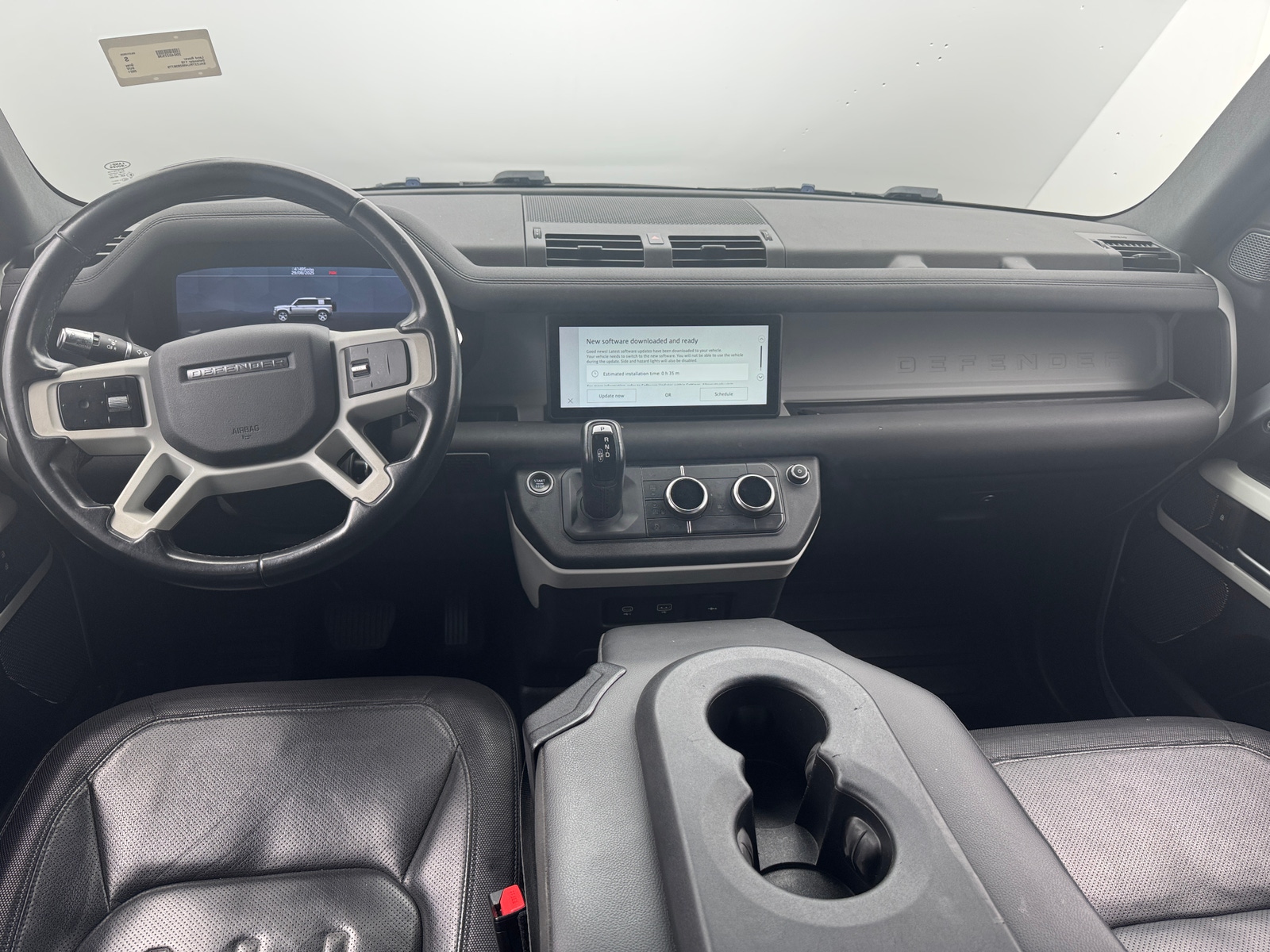 Thumbnail: 2021 Land Rover Defender - 2
