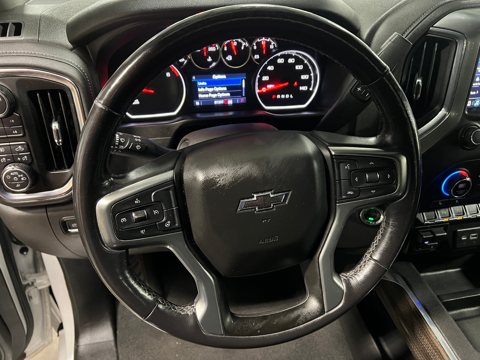 Thumbnail: 2020 Chevrolet Silverado 1500 - 5