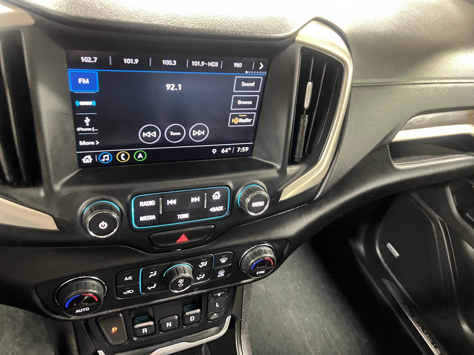 Thumbnail: 2018 GMC Terrain - 3