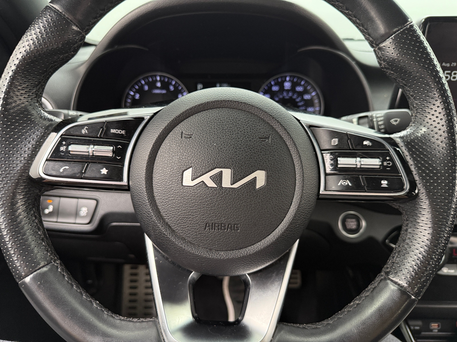 Thumbnail: 2023 Kia Forte - 5