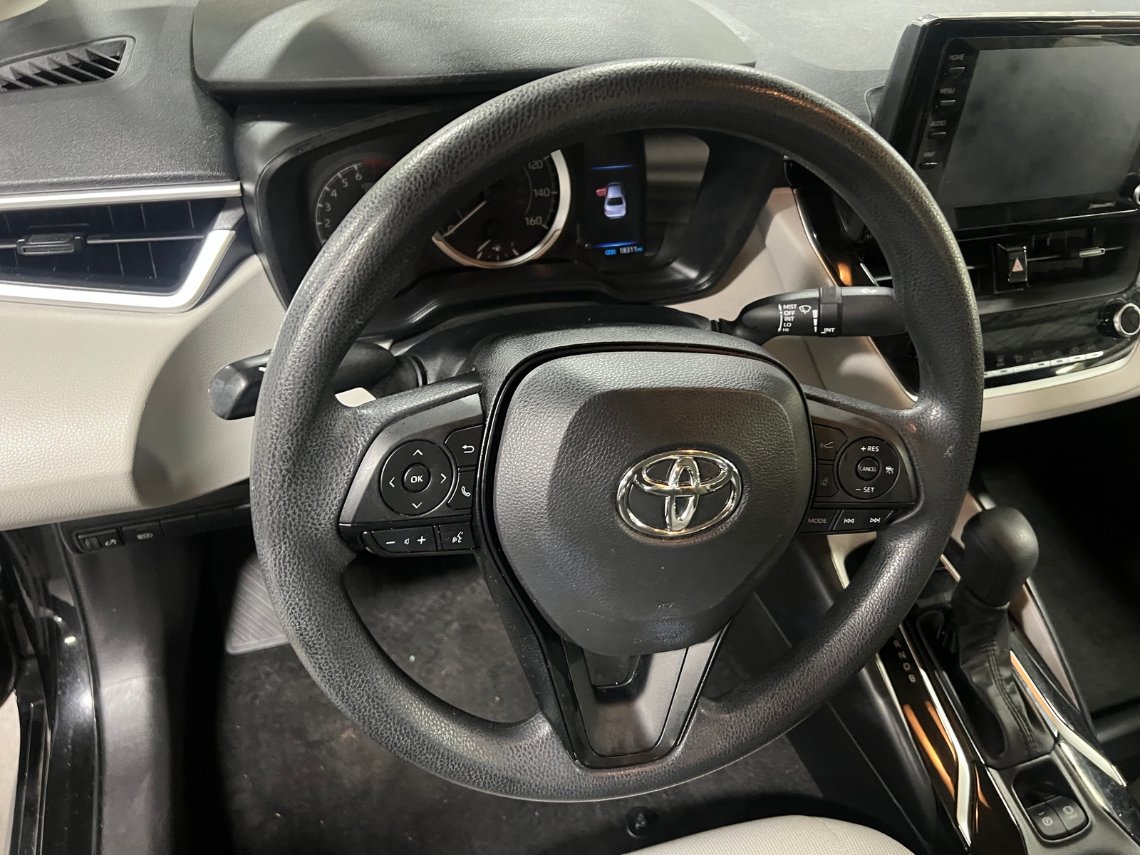 Thumbnail: 2022 Toyota Corolla - 5