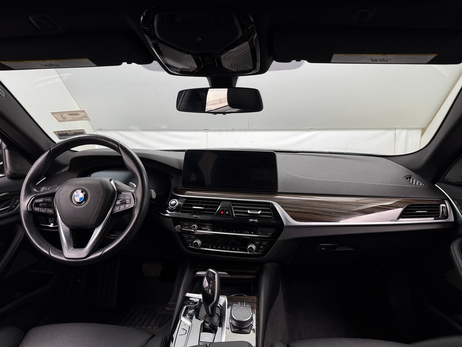 Thumbnail: 2021 BMW 5 Series - 2