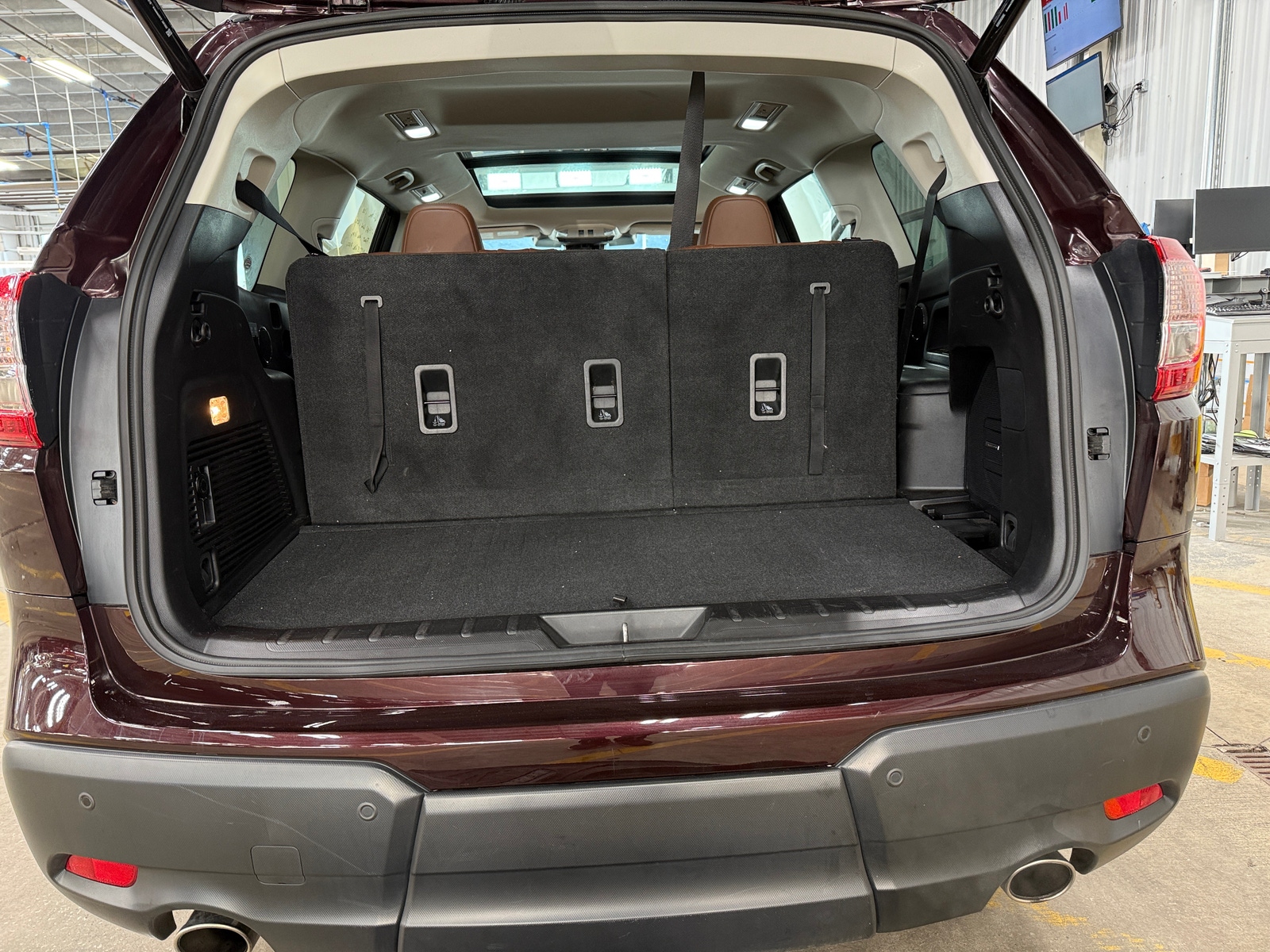 Thumbnail: 2023 Subaru Ascent - 6