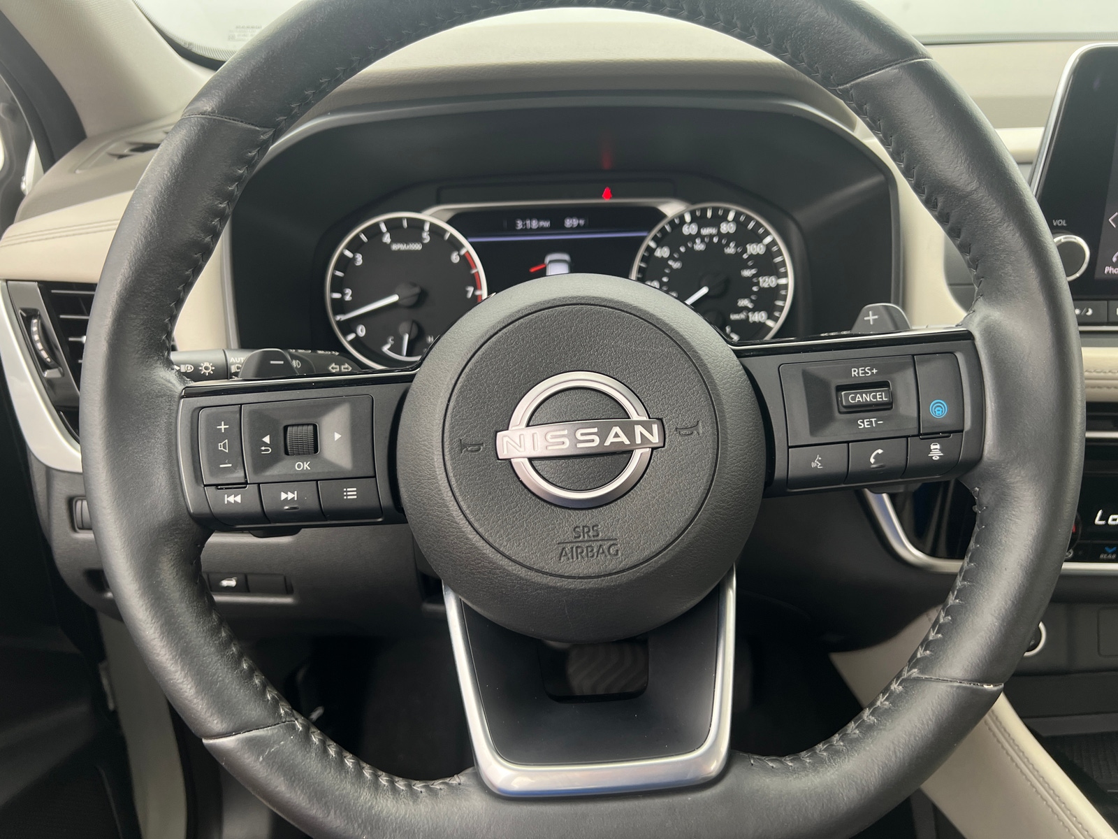 Thumbnail: 2022 Nissan Rogue - 4
