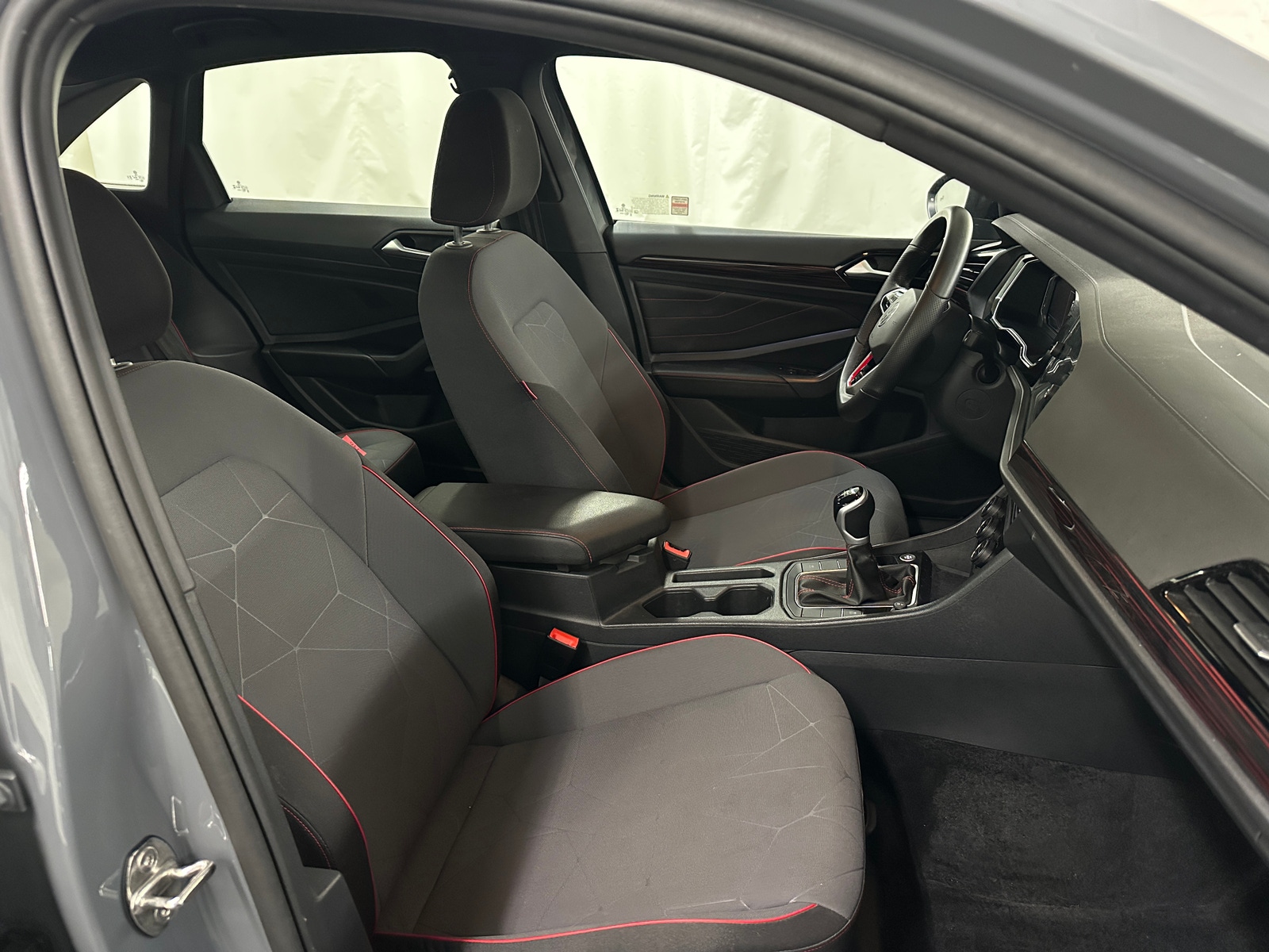 Thumbnail: 2024 Volkswagen Jetta - 2