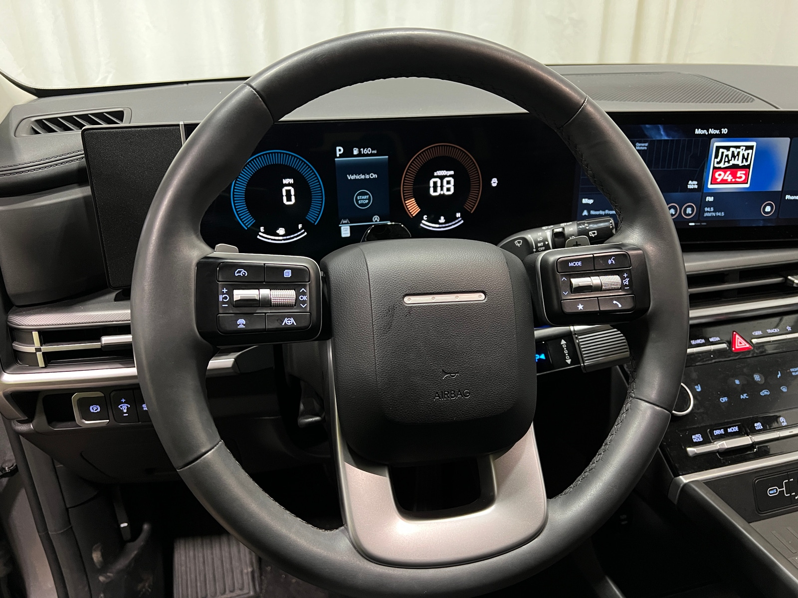 Thumbnail: 2025 Hyundai Santa Fe - 4