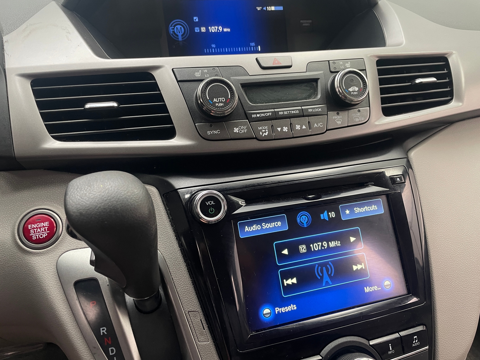 Thumbnail: 2016 Honda Odyssey - 3