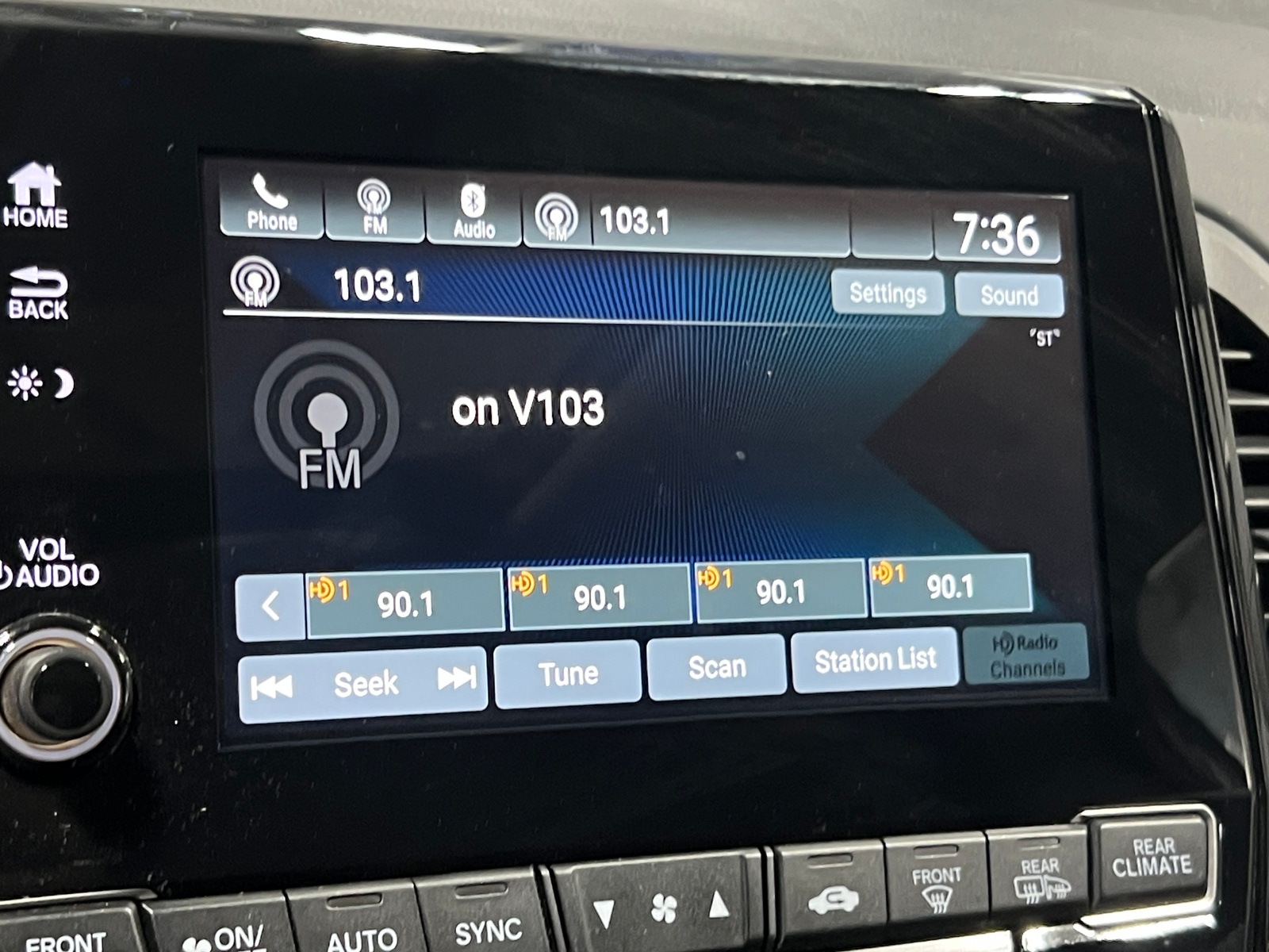 Thumbnail: 2019 Honda Odyssey - 3