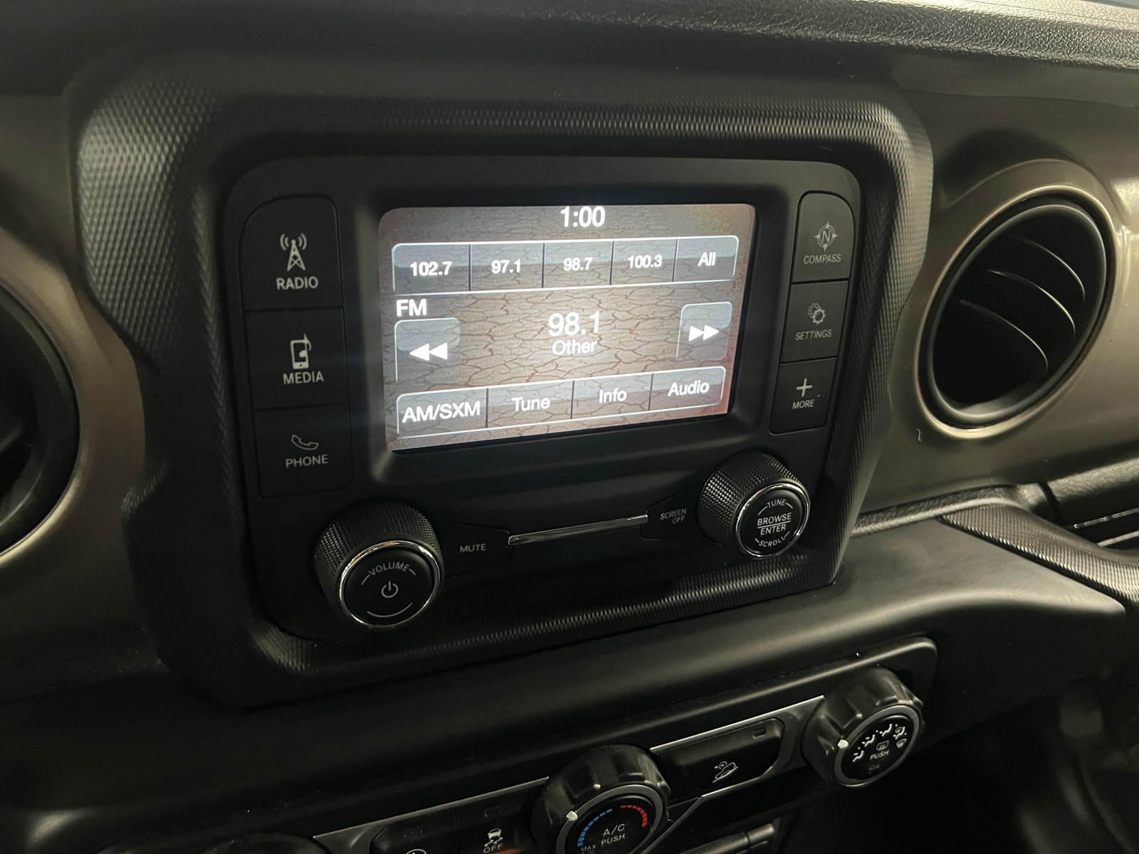 Thumbnail: 2018 Jeep Wrangler - 4