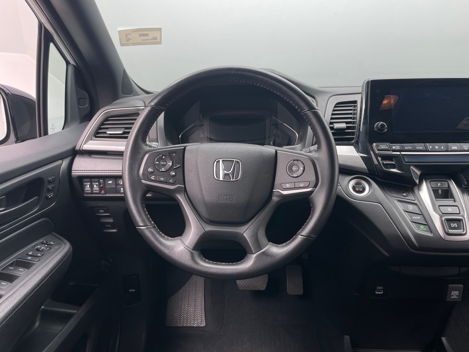 Thumbnail: 2023 Honda Odyssey - 4