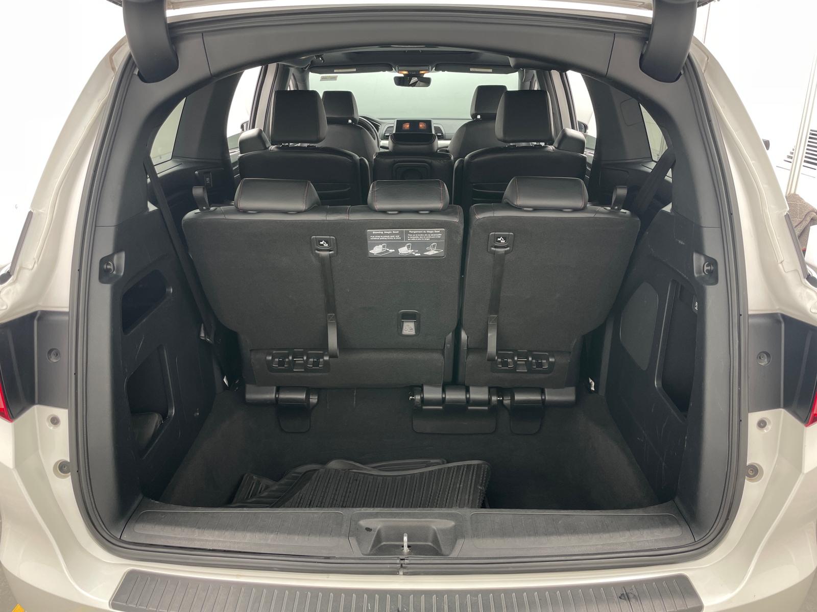 Thumbnail: 2023 Honda Odyssey - 6