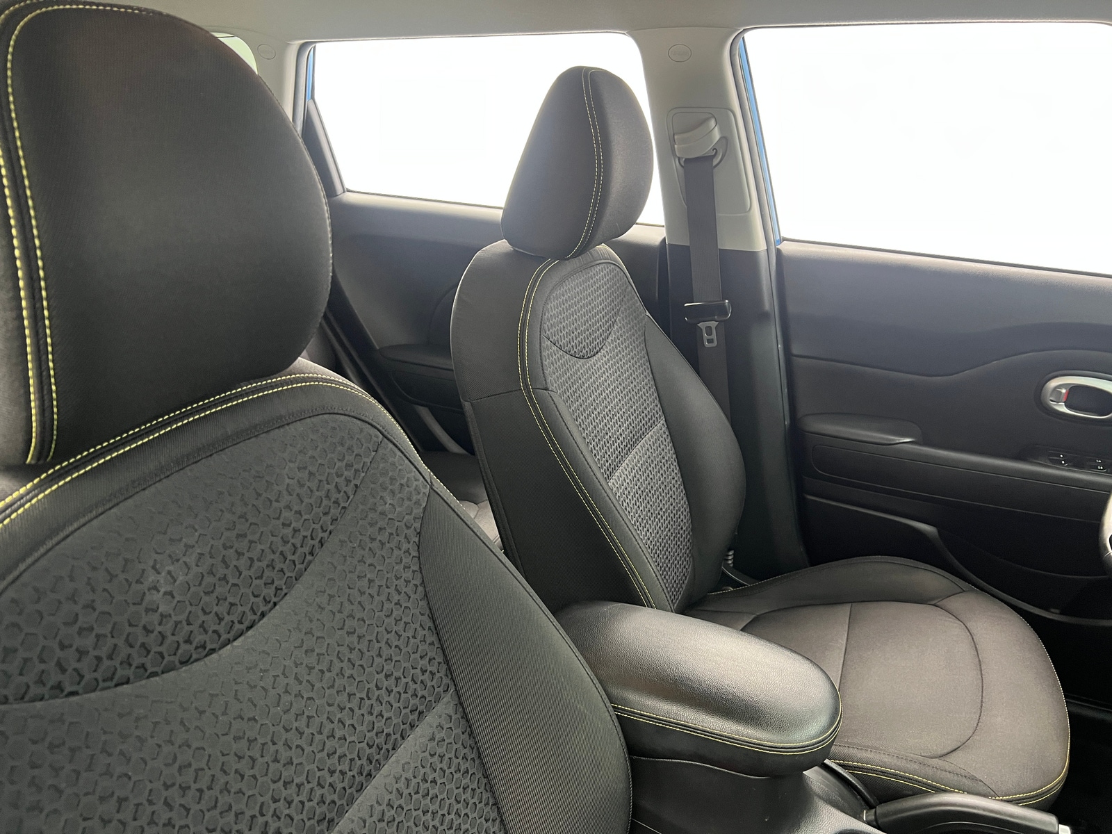 Thumbnail: 2016 Kia Soul - 2