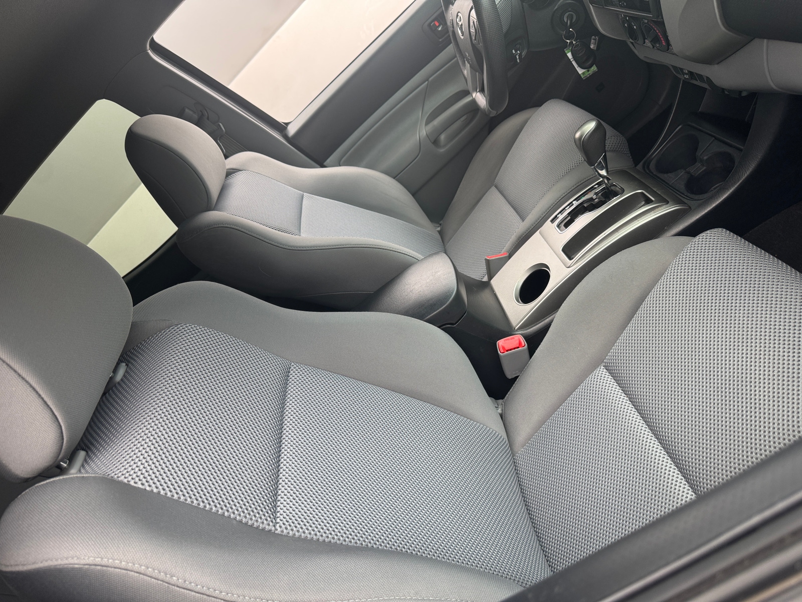 Thumbnail: 2014 Toyota Tacoma - 2