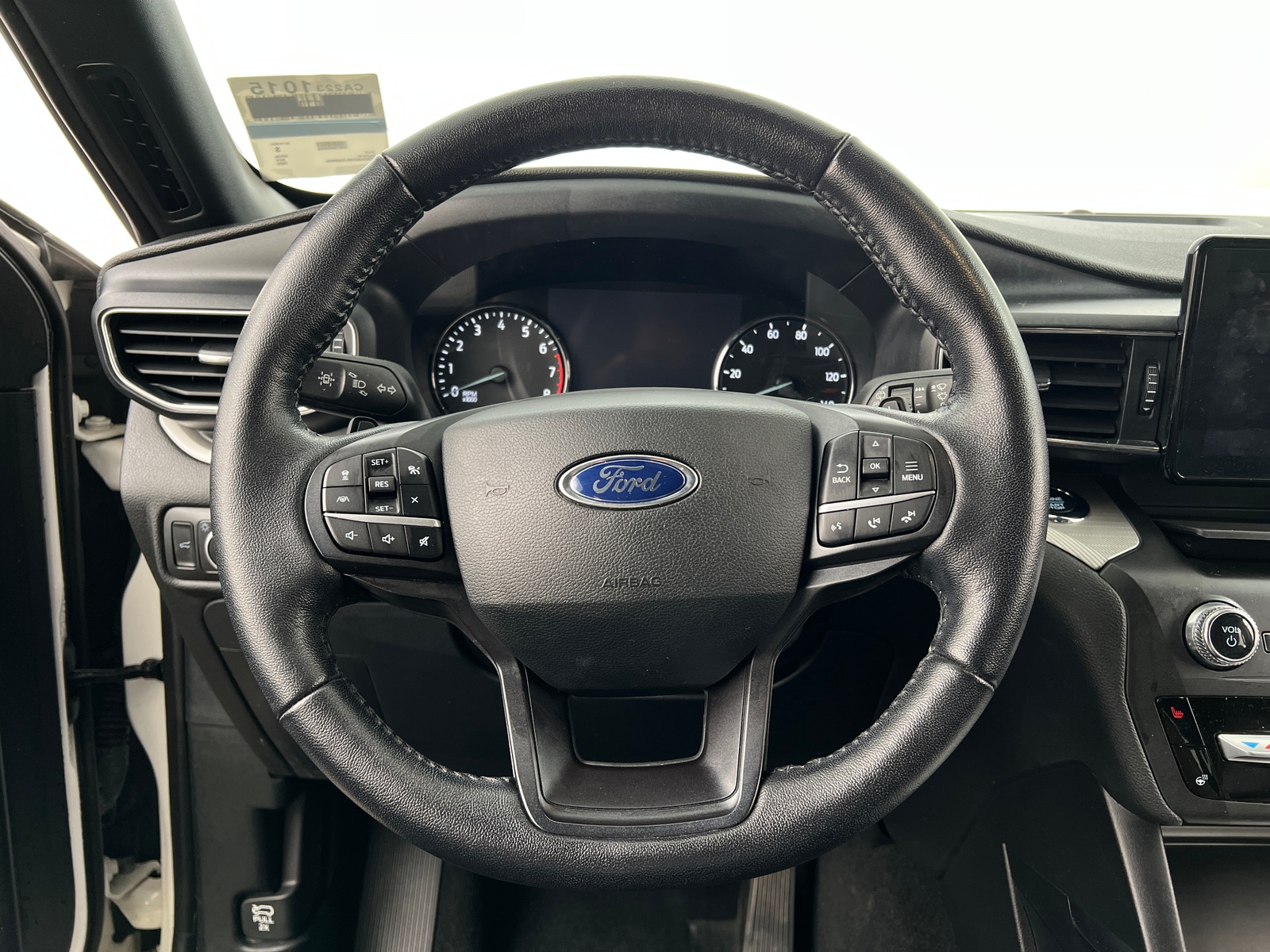 Thumbnail: 2020 Ford Explorer - 4