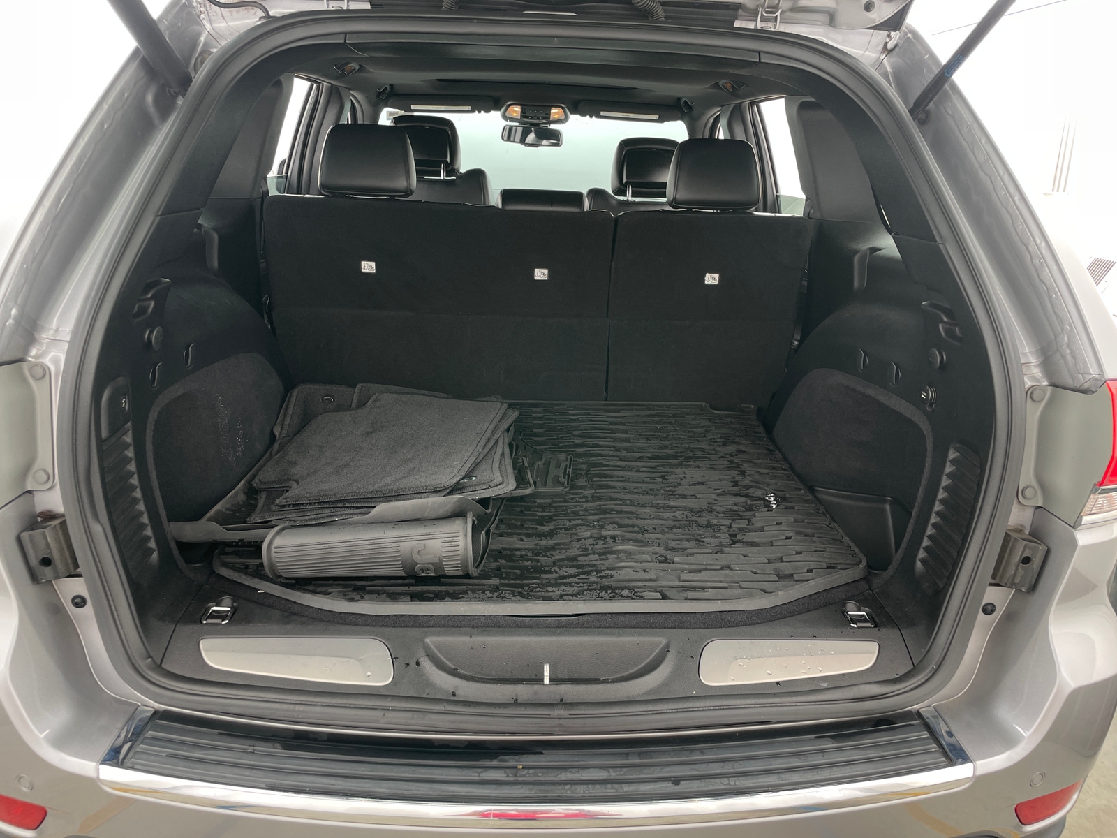 Thumbnail: 2015 Jeep Grand Cherokee - 6