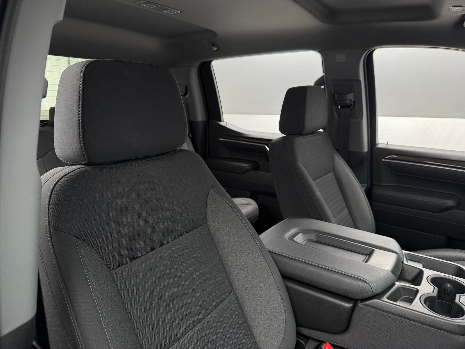 Thumbnail: 2022 Chevrolet Silverado 1500 - 2