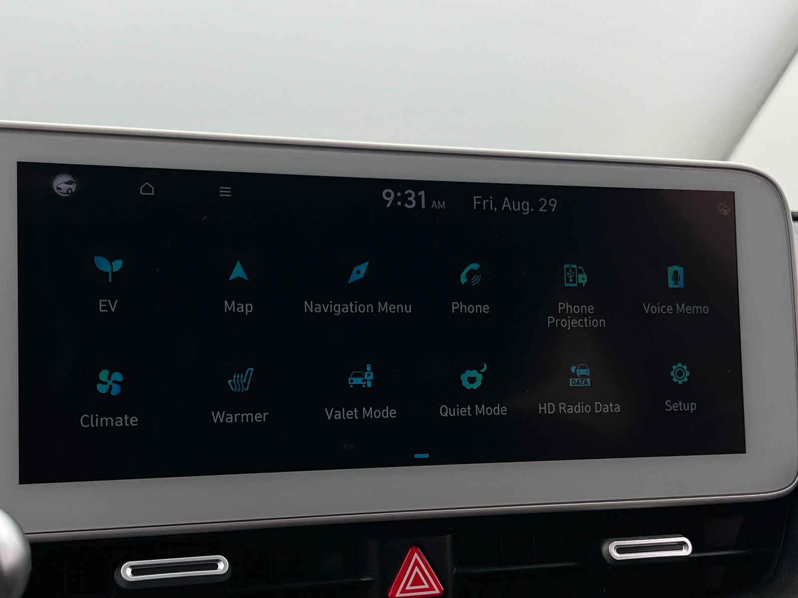Thumbnail: 2022 Hyundai Ioniq 5 - 4