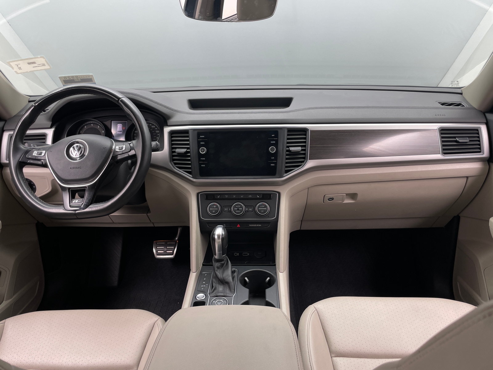 Thumbnail: 2019 Volkswagen Atlas - 2