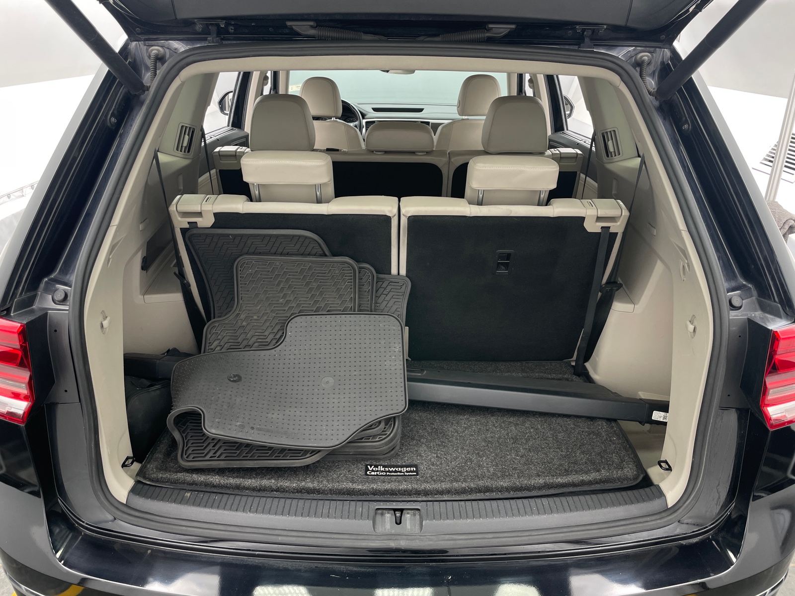 Thumbnail: 2019 Volkswagen Atlas - 6